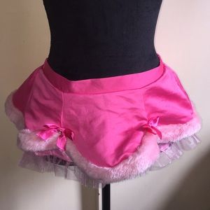 Pink sexy little thing skirt holiday o/a